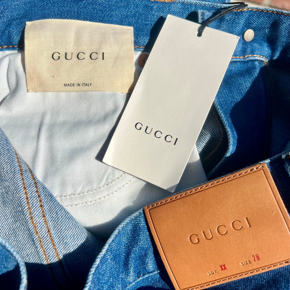 Gucci Embroidered Flared Jeans High Rise Floral Blue Denim Pants Size 28 NWT - Picture 3 of 11